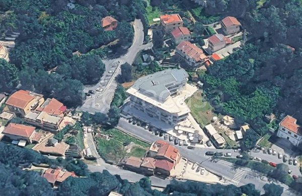 negozio in vendita a Zagarolo