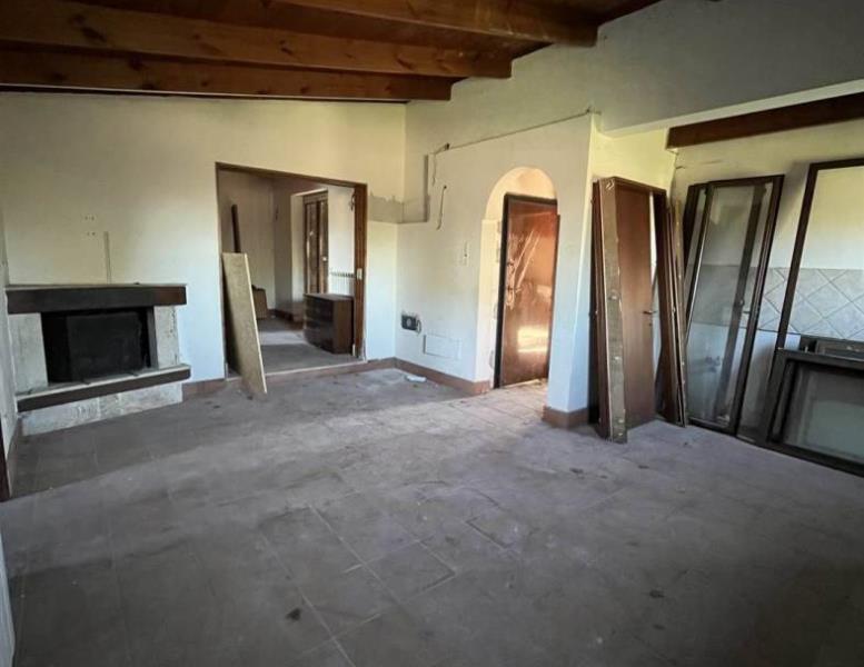 casa indipendente in vendita a Zagarolo in zona Valle Martella