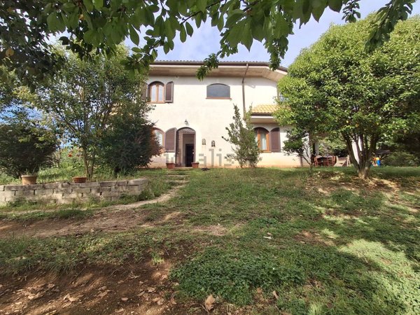 casa indipendente in vendita a Zagarolo
