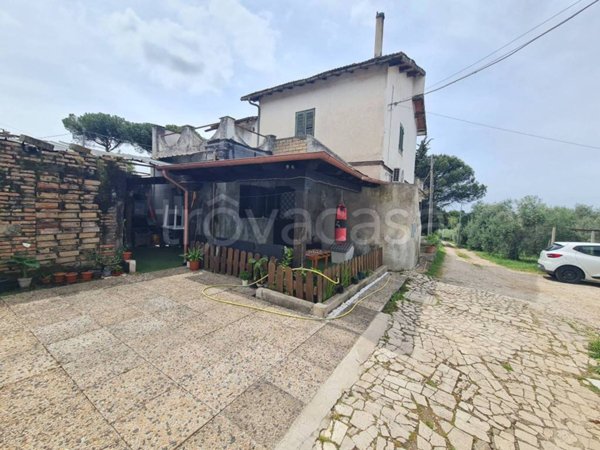 casa indipendente in vendita a Zagarolo