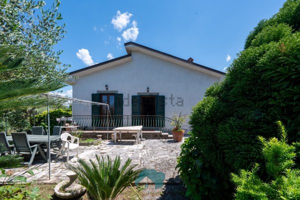 casa indipendente in vendita a Zagarolo