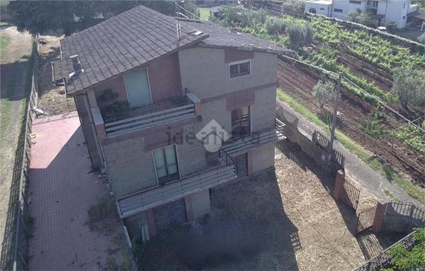 casa indipendente in vendita a Zagarolo
