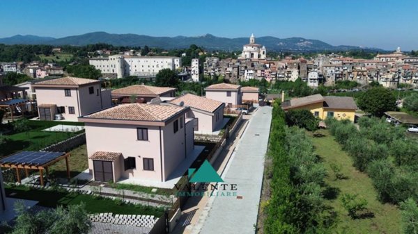 casa indipendente in vendita a Zagarolo