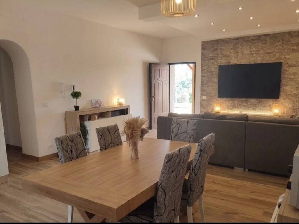 casa indipendente in vendita a Zagarolo