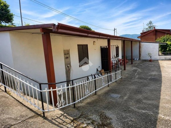 appartamento in vendita a Zagarolo in zona Valle Martella