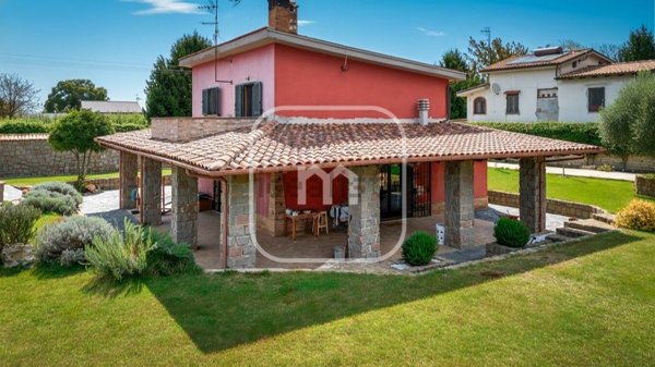 casa indipendente in vendita a Zagarolo