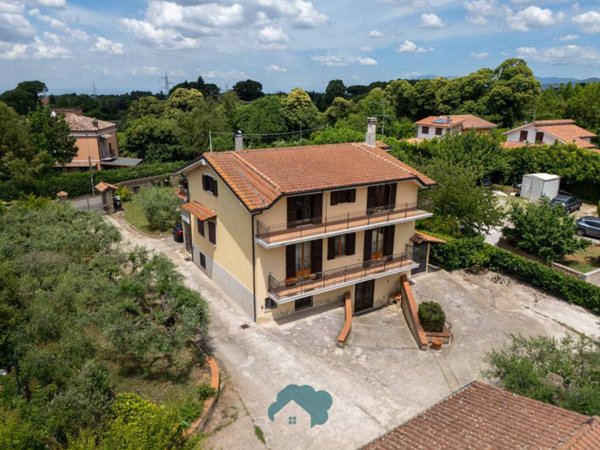 casa indipendente in vendita a Zagarolo