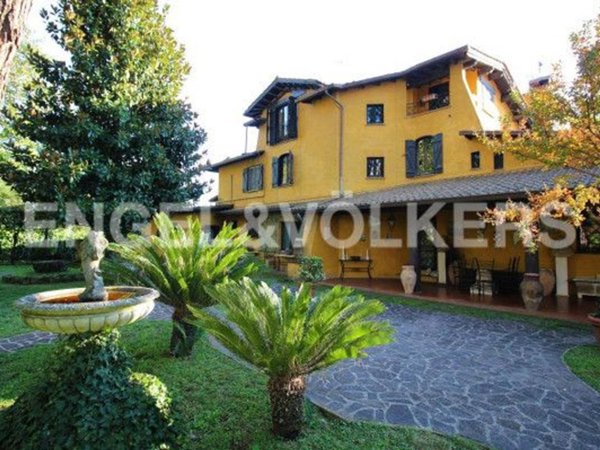 casa indipendente in vendita a Zagarolo