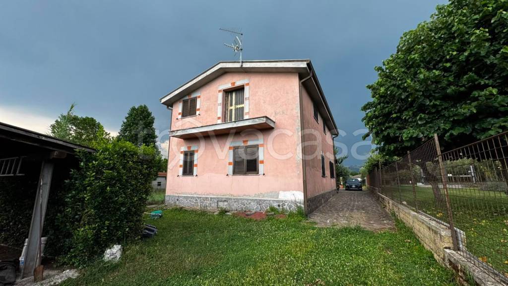 casa indipendente in vendita a Zagarolo