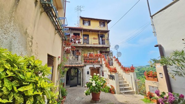 appartamento in vendita a Zagarolo