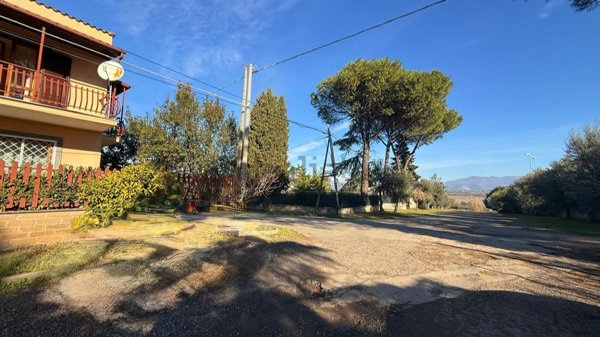 casa indipendente in vendita a Zagarolo in zona Valle Martella