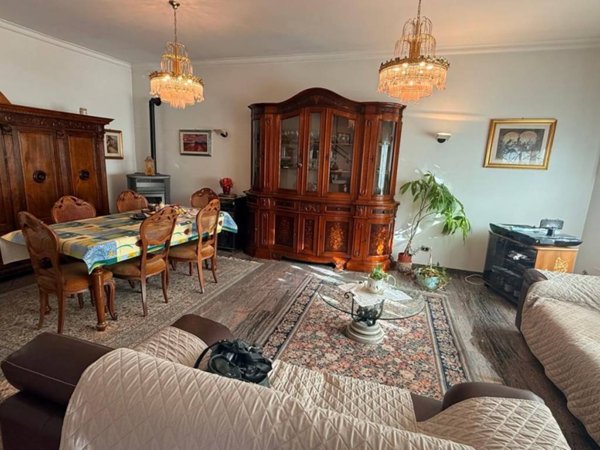 casa indipendente in vendita a Zagarolo in zona Valle Martella