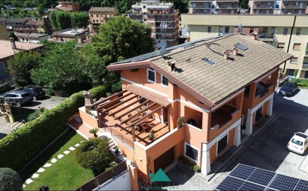 casa indipendente in vendita a Zagarolo