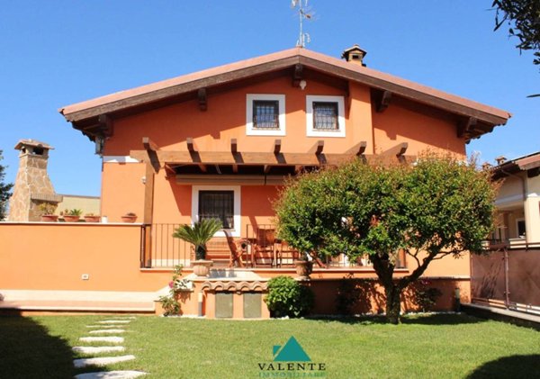 casa indipendente in vendita a Zagarolo
