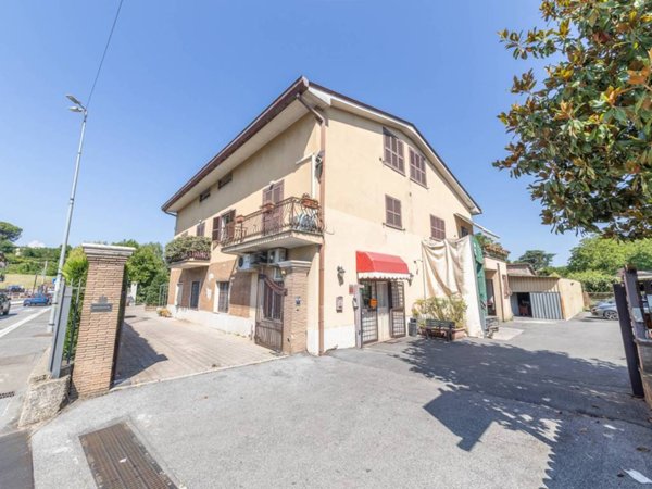 casa indipendente in vendita a Zagarolo