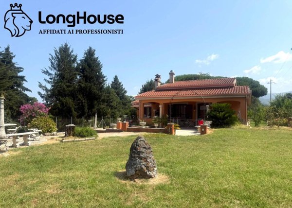 casa indipendente in vendita a Zagarolo