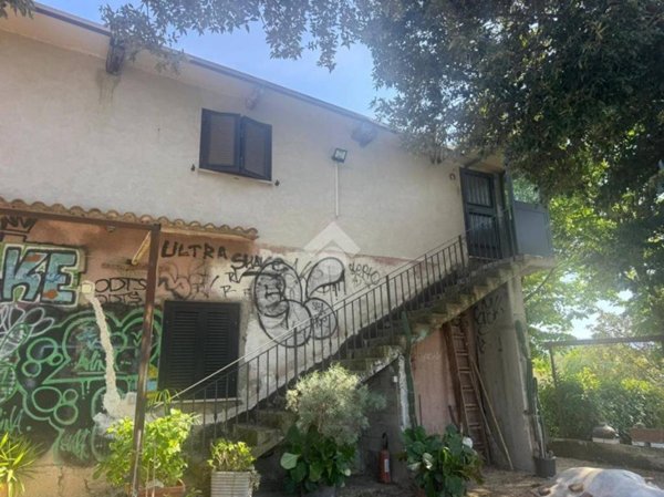 casa indipendente in vendita a Zagarolo