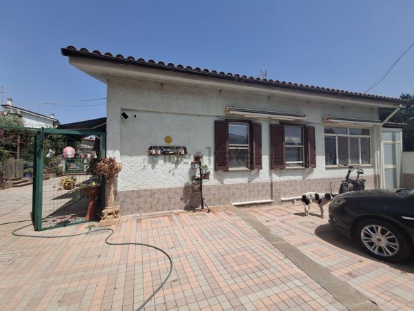 casa indipendente in vendita a Zagarolo