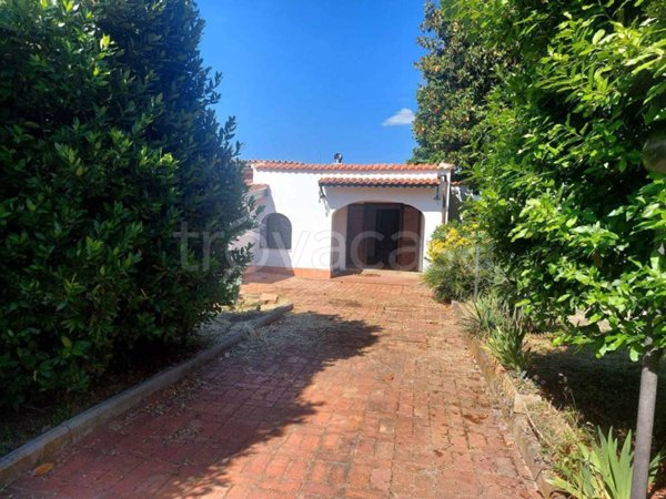 casa indipendente in vendita a Zagarolo in zona Valle Martella