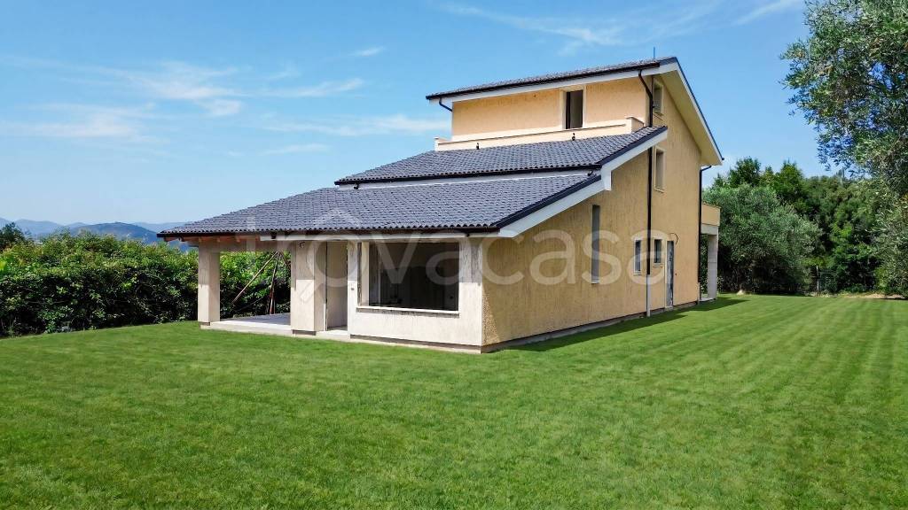casa indipendente in vendita a Zagarolo