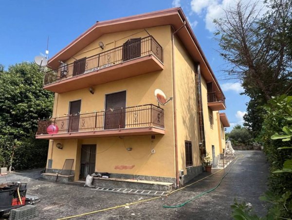 casa indipendente in vendita a Zagarolo