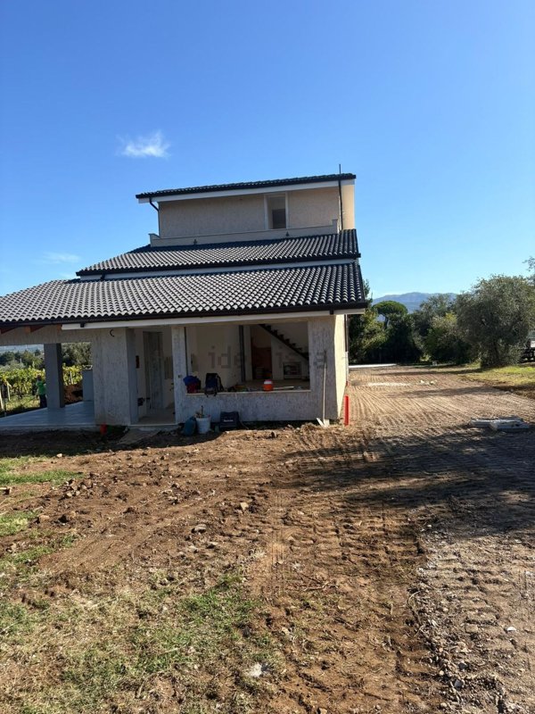 casa indipendente in vendita a Zagarolo