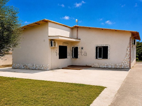 casa indipendente in vendita a Zagarolo