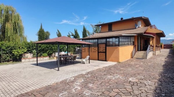 casa indipendente in vendita a Zagarolo