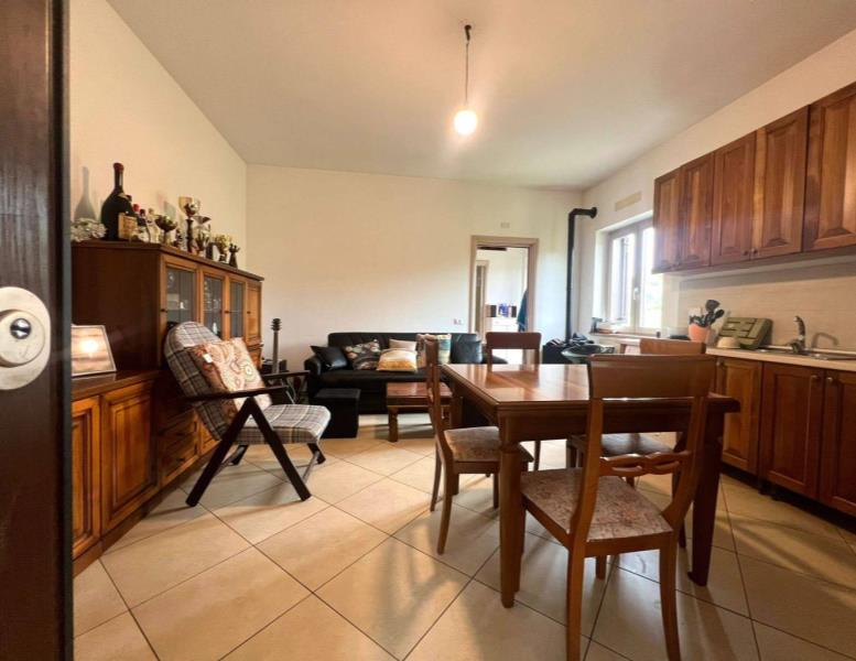 appartamento in vendita a Lariano