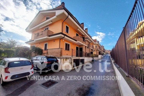 appartamento in vendita a Lariano