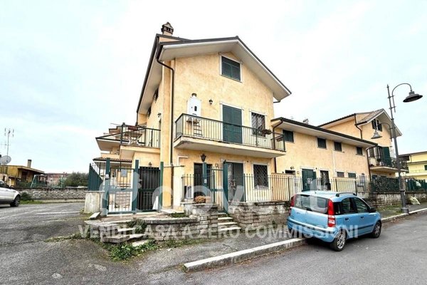 appartamento in vendita a Lariano