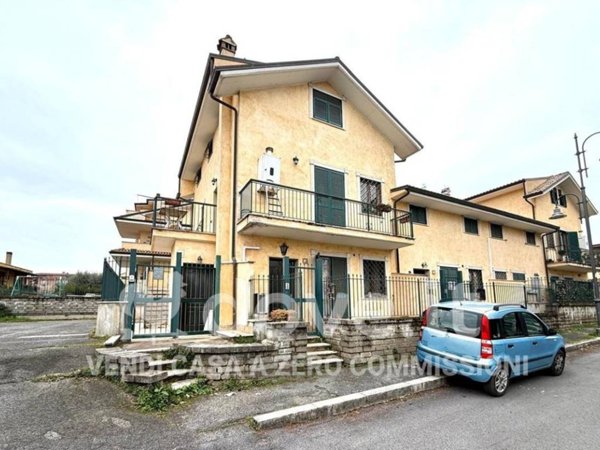 appartamento in vendita a Lariano