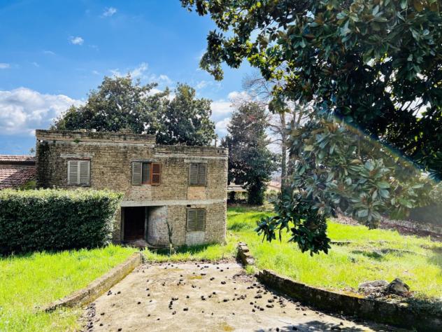 casa indipendente in vendita a Lariano