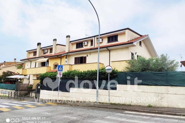 appartamento in vendita a Lariano