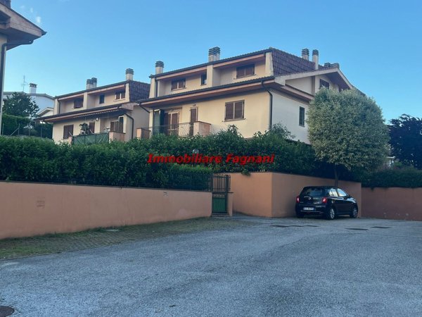 appartamento in vendita a Lariano