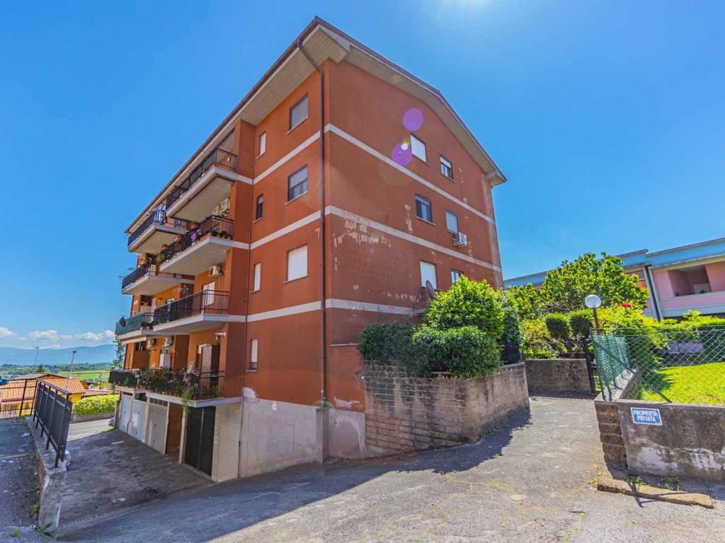 appartamento in vendita a Lariano