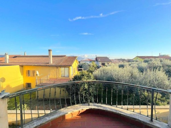 appartamento in vendita a Lariano