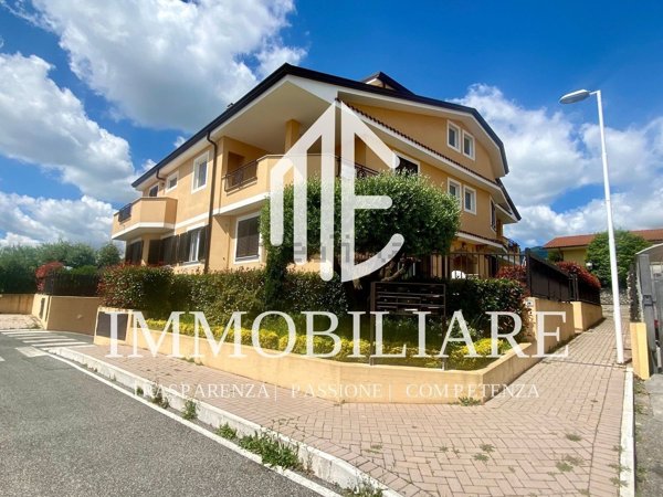 appartamento in vendita a Lariano