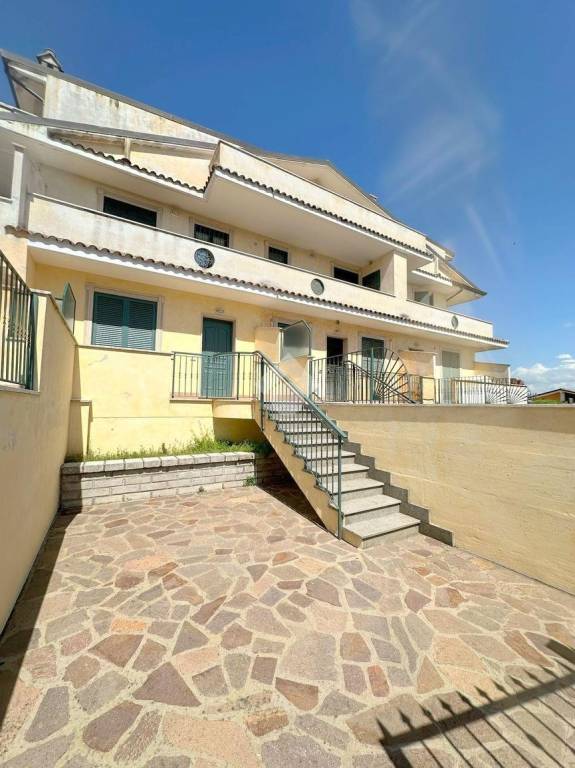 appartamento in vendita a Lariano