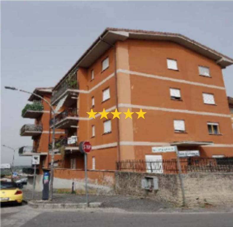 appartamento in vendita a Lariano