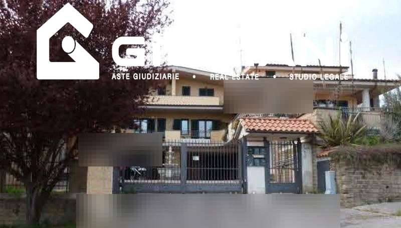 appartamento in vendita a Lariano