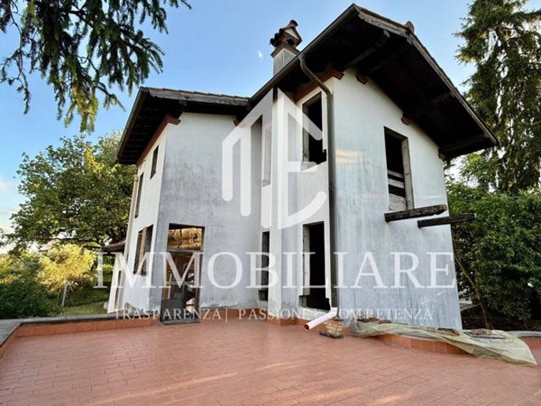 casa indipendente in vendita a Lariano
