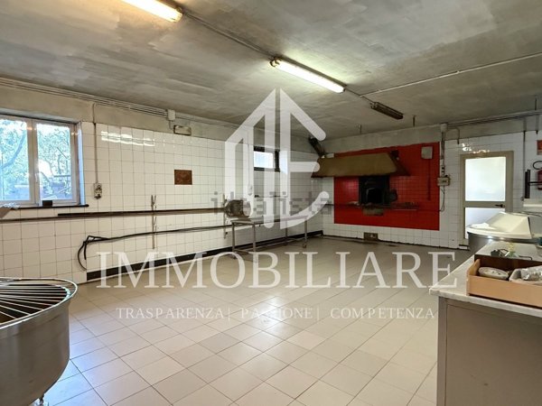 casa indipendente in vendita a Lariano