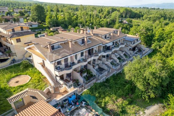 appartamento in vendita a Lariano