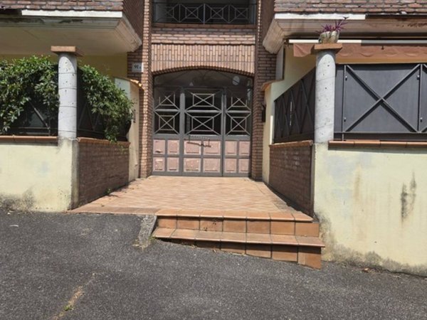 appartamento in vendita a Lariano