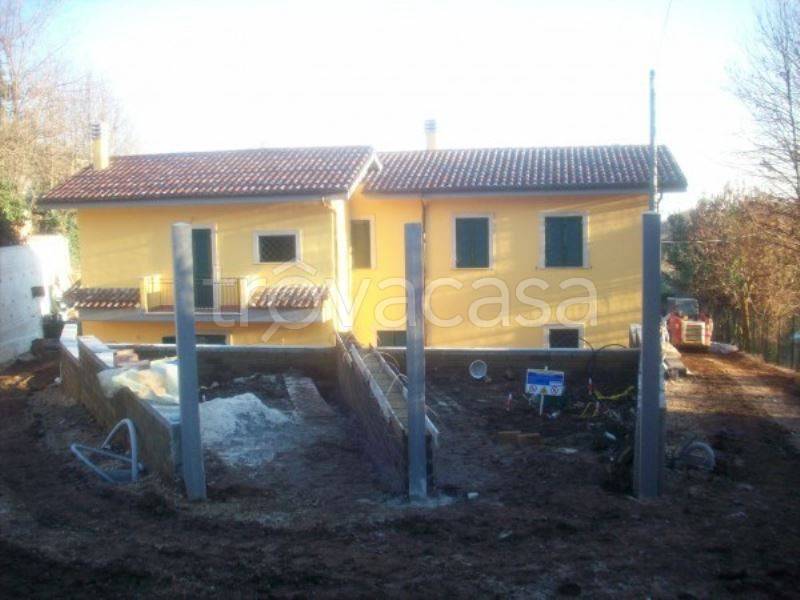 appartamento in vendita a Lariano