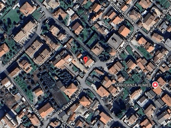 casa indipendente in vendita a Lariano