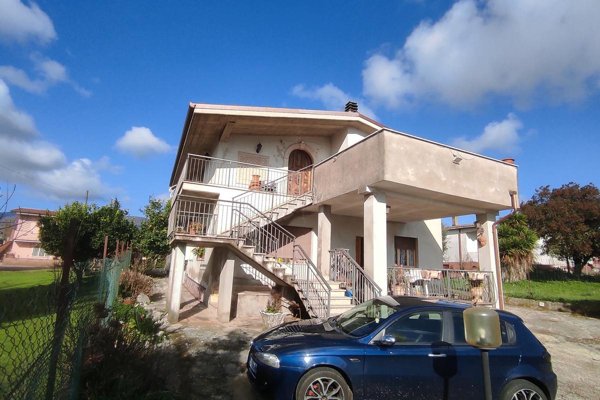 appartamento in vendita a Lariano