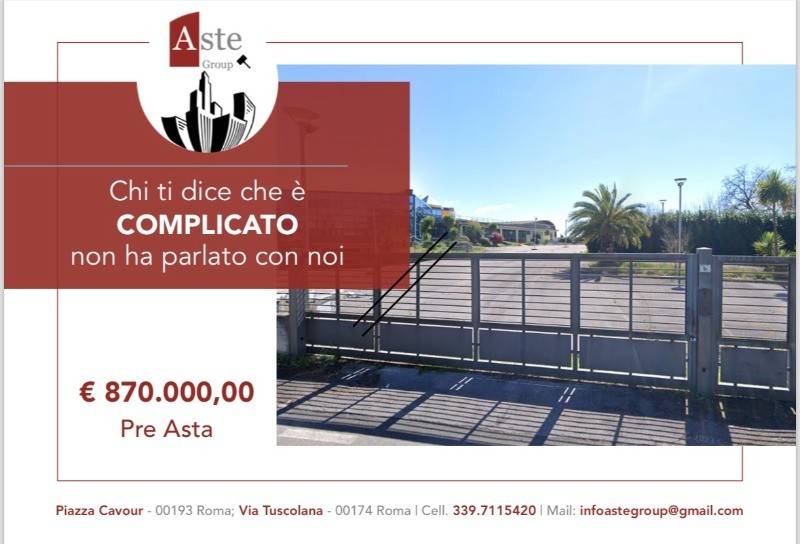 negozio in vendita a Lariano