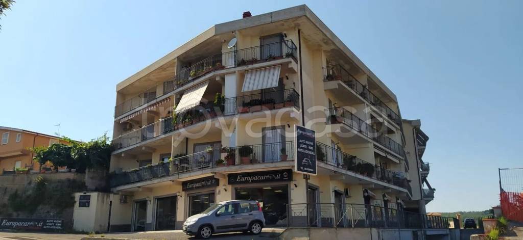 appartamento in vendita a Lariano